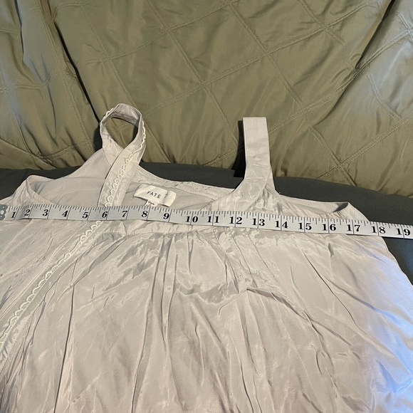 Urban Outfitters Gorgeous layered Tunic - Picture 5 of 5